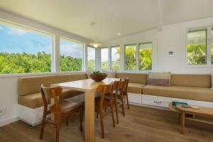 Cottage Four - Luxury Riverfront Stay on Kauai