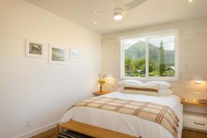 Cottage Four - Luxury Riverfront Stay on Kauai