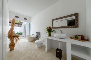 Sairam House - Villa Collection