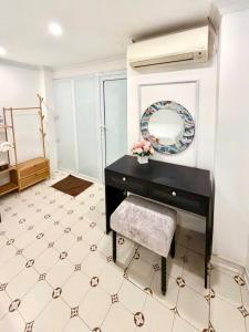Little Harmony House & Travel By Nguyen