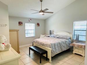 3-3 Great Home near UCF-Advent health