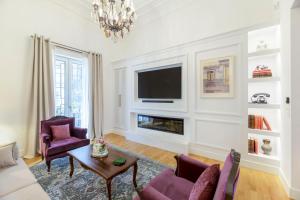 Historic Athens Home with Heated Plunge Pool