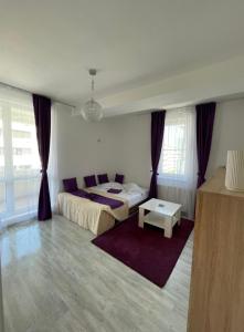 Apartament cu 2 camere decomandate