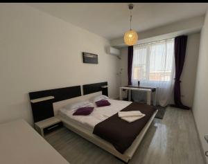 Apartament cu 2 camere decomandate