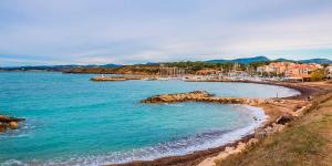 "Le Coconuts dAzur", T3 Vue mer, Terrasse, Piscine, Plage à 200m, Paking