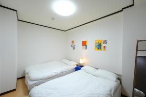 S2 난바역 1정거장 l 이마미야 도보1분 l 다이코쿠초 도보 5분 l 최대6명 l LAWSON편의점1분