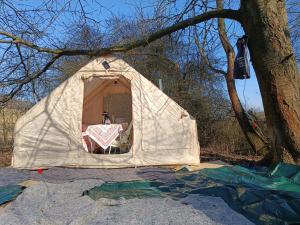 Baťův kanál Babice1 glamping