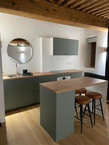 Love Room standing-Cœur de Lyon