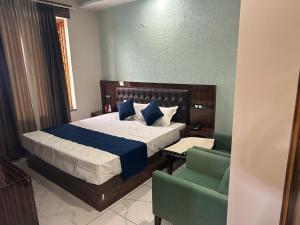 Hotel M Sarthak Dehradun