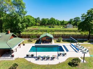 Oria Retreat