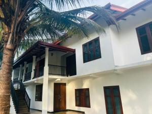 Wagon Inns anuradhapura