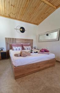 Lingo garden house