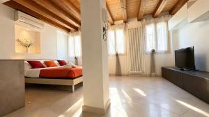 Anelì House