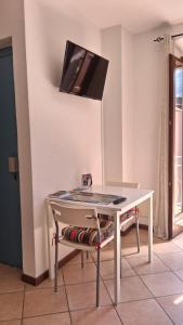 la terrazza del borgo con parcheggio