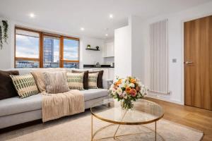 1 Bedroom London eye view