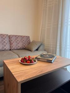 Modern Apartment with City View and Free Parking