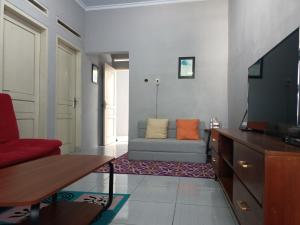 ADK Papandayan Homestay & Tour
