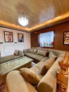 ZenRoofs- 5BHK Private Villa