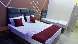Shree shyam guest house