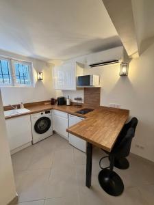 Very charming studio in Nice