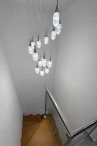 Spacious 4BR Penthouse Patio Perfect for Groups