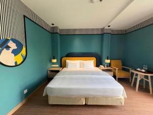 A25 Premium Hotel - 130 Bà Triệu