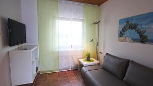 Villa Figs beachfront Apartman 2 By Villas Guide