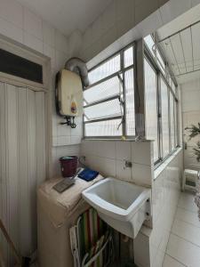 Apartamento no coração de Copacabana perto d praia