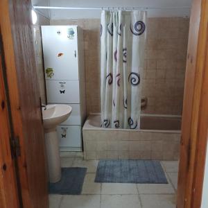 Vocation Rest House in Anogyra