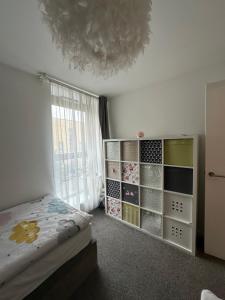 Modern 2 bedroom flat with a balcony