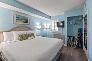 Bring Your Family to Our Gorgeous Oceanfront Condo