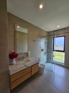 Beach Front Summerland Mui Ne 4Bedrooms, Luxury Furnitues