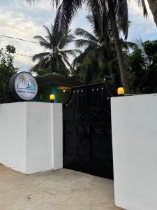 Moonlight surf hostel