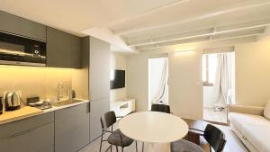 Park Glorias Modern Lux Apartments