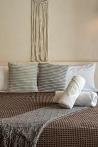 Boho Chic 5 BR Villa Private pool & Roof Bar