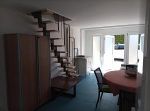 Pratofiorito Apartment