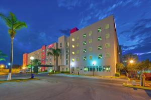 City Express Suites by Marriott Queretaro