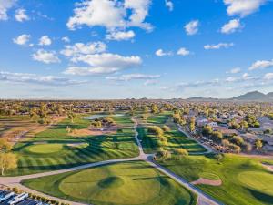 Queen Creek Home w King Beds & Filtered Showers