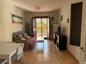 Apartamento con patio