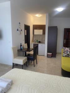 Apartments Delfin