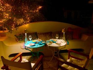 Agapi Kyria Florence stunning artist house island