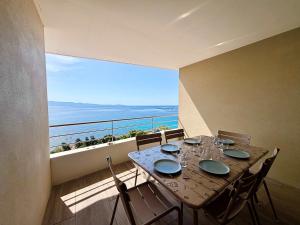 Casamea - 1BR, Sea View, Heated Pool