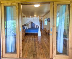 Red Frog Bungalows Ocean Resort