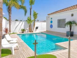 Villa MARABÚ,piscina privada en Conil de la Frontera