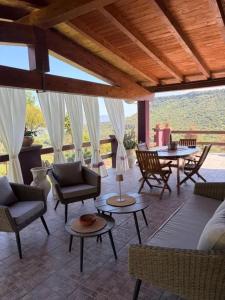 Seaside Apartment in Sassari, Stunning View