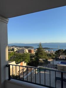 Apartment GV 2 with sea view and jacuzzi