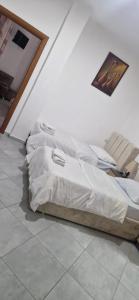 Bar-Restaurant-Hotel-Familja