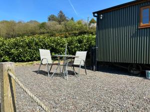 Fullabrook Farm Retreat, The Shepherdess Hut