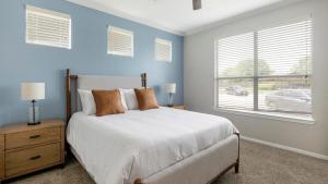 Landing Modern 1BD Gym Clubhouse