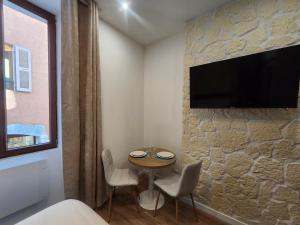 Charming cozy nest - old town